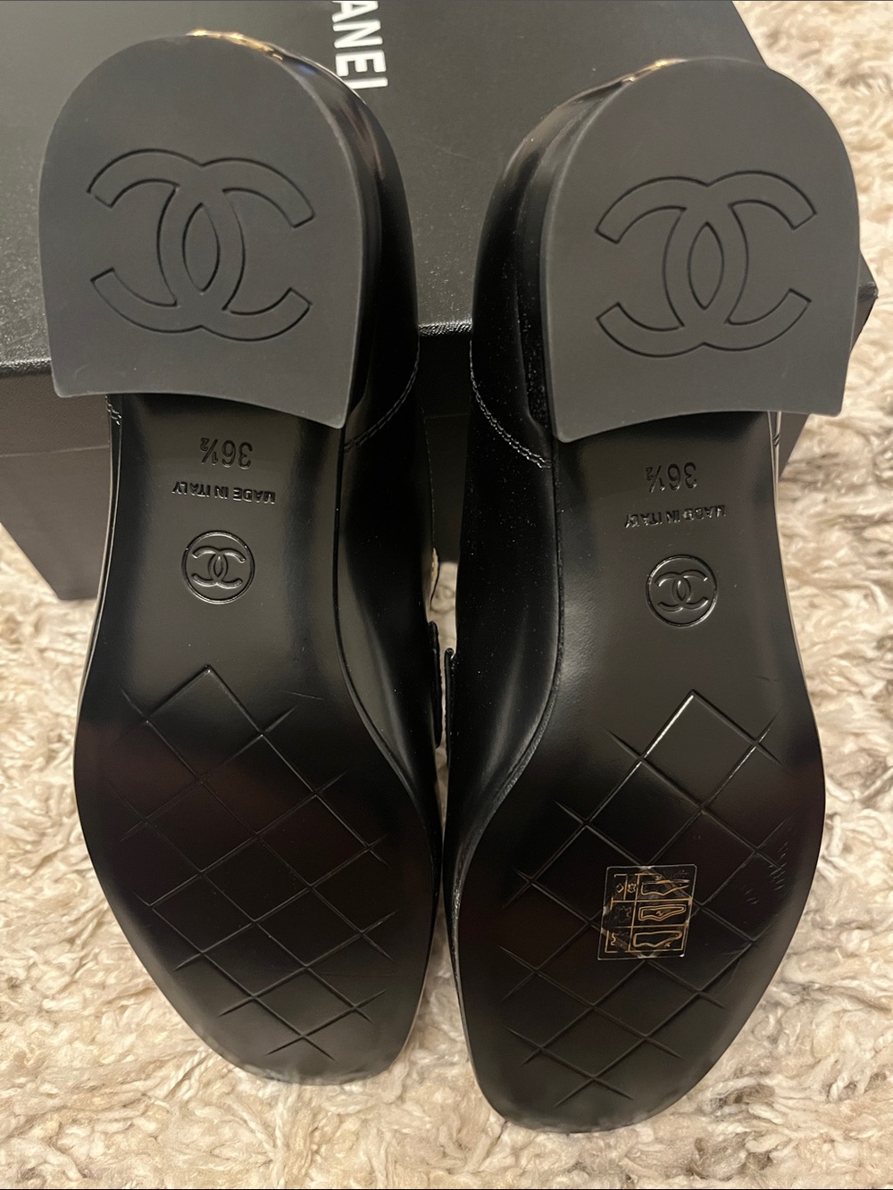 Chanel black loafers. Shiny calfskin and metal. Size 36.5. New in box. - Picture 4 of 7